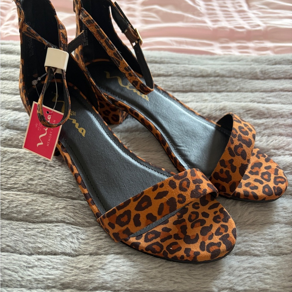 Nina Leopard Print Ankle Strap Block Heels - Tan/Black